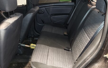 Renault Logan I, 2012 год, 700 000 рублей, 11 фотография