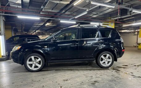 Mitsubishi Outlander III рестайлинг 3, 2008 год, 1 250 000 рублей, 12 фотография