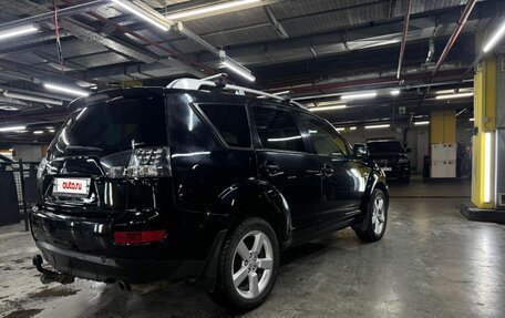 Mitsubishi Outlander III рестайлинг 3, 2008 год, 1 250 000 рублей, 10 фотография