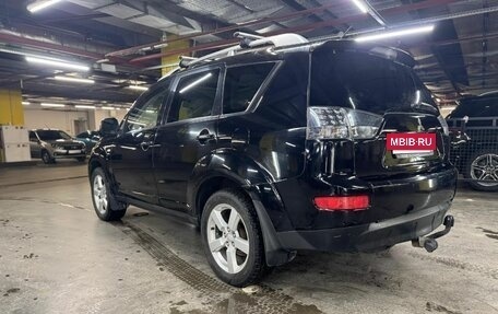 Mitsubishi Outlander III рестайлинг 3, 2008 год, 1 250 000 рублей, 11 фотография