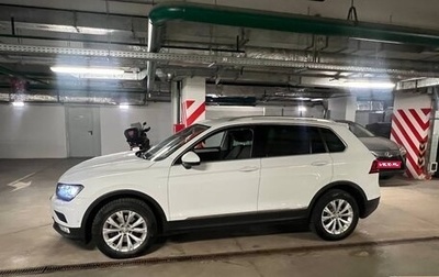 Volkswagen Tiguan II, 2017 год, 2 300 000 рублей, 1 фотография