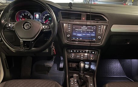 Volkswagen Tiguan II, 2017 год, 2 300 000 рублей, 5 фотография