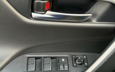 Toyota RAV4, 2021 год, 3 190 000 рублей, 25 фотография