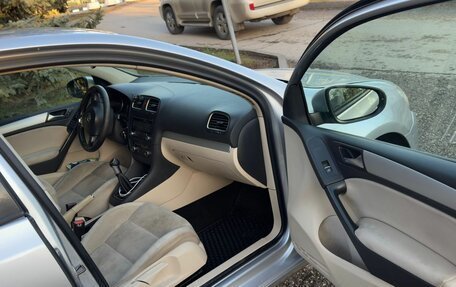 Volkswagen Golf VI, 2009 год, 646 000 рублей, 9 фотография