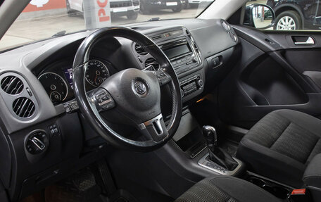 Volkswagen Tiguan I, 2012 год, 1 349 000 рублей, 16 фотография