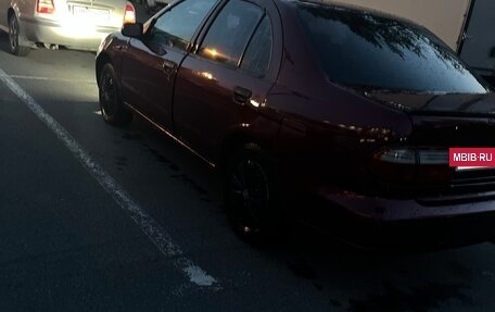 Nissan Almera, 1998 год, 200 000 рублей, 4 фотография