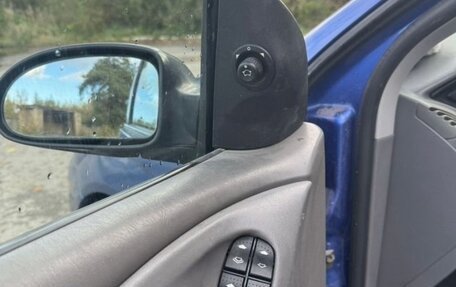 Ford Focus IV, 2002 год, 230 000 рублей, 8 фотография