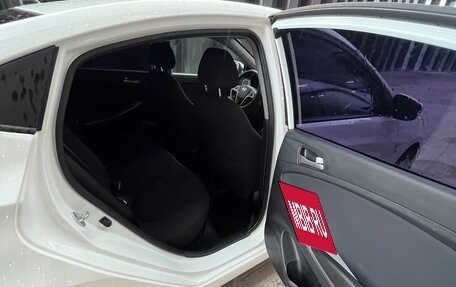 Hyundai Solaris II рестайлинг, 2015 год, 1 147 000 рублей, 5 фотография