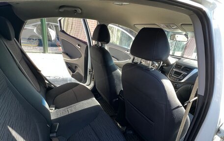 Hyundai Solaris II рестайлинг, 2015 год, 1 147 000 рублей, 11 фотография