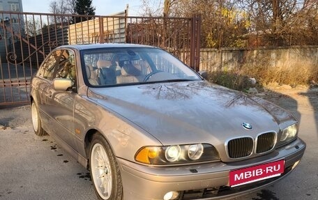 BMW 5 серия, 2002 год, 860 000 рублей, 1 фотография