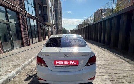 Hyundai Solaris II рестайлинг, 2015 год, 1 147 000 рублей, 20 фотография