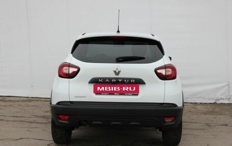 Renault Kaptur I рестайлинг, 2017 год, 1 395 000 рублей, 7 фотография