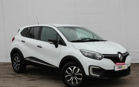 Renault Kaptur I рестайлинг, 2017 год, 1 395 000 рублей, 4 фотография