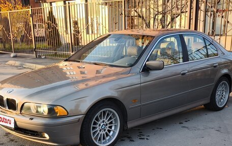 BMW 5 серия, 2002 год, 860 000 рублей, 3 фотография