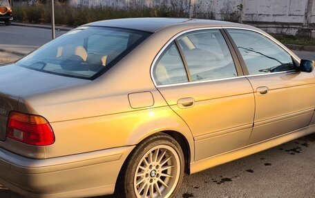 BMW 5 серия, 2002 год, 860 000 рублей, 4 фотография