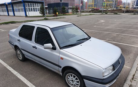 Volkswagen Vento, 1992 год, 180 000 рублей, 6 фотография