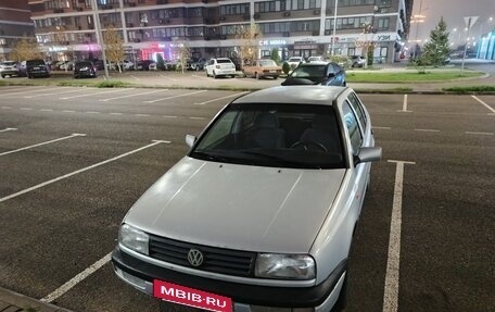 Volkswagen Vento, 1992 год, 180 000 рублей, 21 фотография