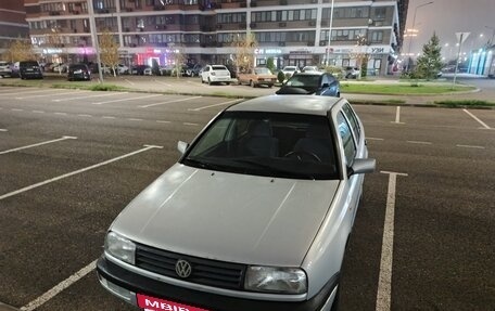 Volkswagen Vento, 1992 год, 180 000 рублей, 23 фотография