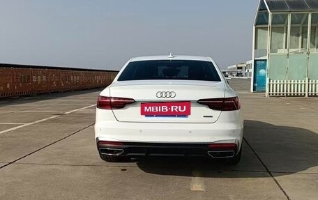 Audi A4, 2021 год, 2 000 000 рублей, 2 фотография