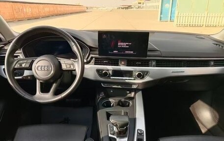 Audi A4, 2021 год, 2 000 000 рублей, 7 фотография