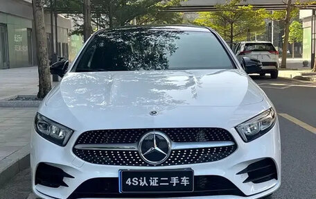 Mercedes-Benz A-Класс, 2022 год, 1 860 111 рублей, 2 фотография