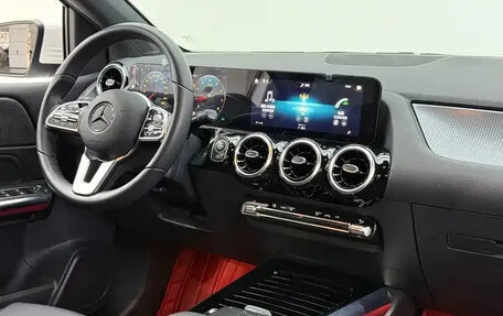 Mercedes-Benz B-Класс, 2022 год, 1 872 000 рублей, 21 фотография