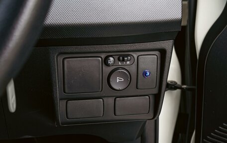 Honda Freed I, 2010 год, 1 050 000 рублей, 16 фотография