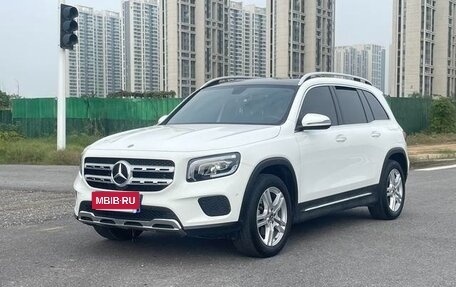 Mercedes-Benz GLB, 2021 год, 2 250 000 рублей, 2 фотография