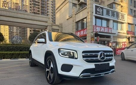 Mercedes-Benz GLB, 2021 год, 2 250 000 рублей, 4 фотография