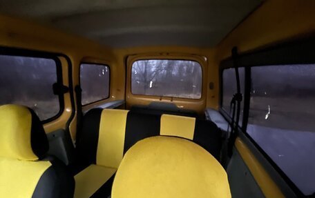 Renault Kangoo II рестайлинг, 2007 год, 410 000 рублей, 11 фотография