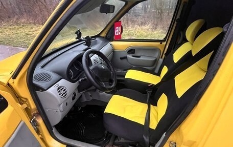 Renault Kangoo II рестайлинг, 2007 год, 410 000 рублей, 9 фотография