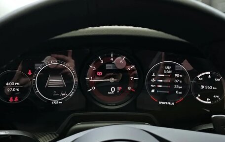 Porsche 911, 2024 год, 18 790 000 рублей, 8 фотография