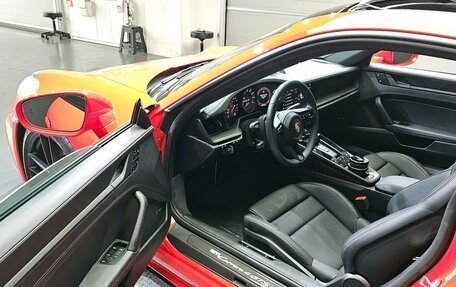 Porsche 911, 2024 год, 18 790 000 рублей, 5 фотография