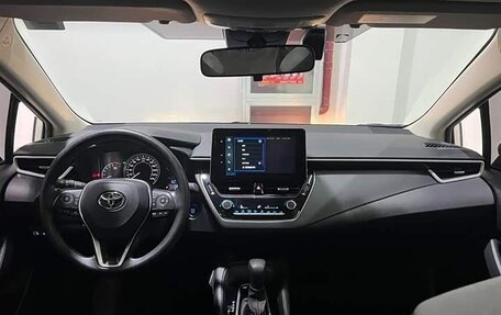 Toyota Corolla, 2022 год, 1 390 000 рублей, 6 фотография