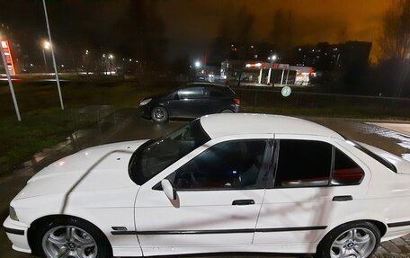 BMW 3 серия, 1995 год, 690 000 рублей, 1 фотография