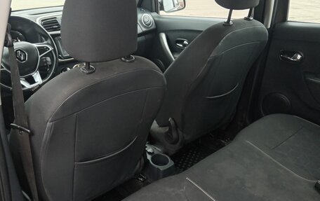 Renault Sandero II рестайлинг, 2018 год, 950 000 рублей, 6 фотография