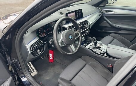 BMW 5 серия, 2019 год, 3 850 000 рублей, 6 фотография