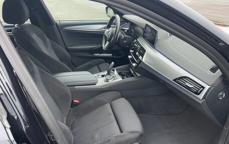 BMW 5 серия, 2019 год, 3 850 000 рублей, 11 фотография