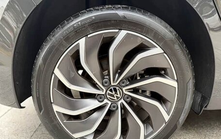 Volkswagen Golf VIII, 2021 год, 1 500 000 рублей, 18 фотография