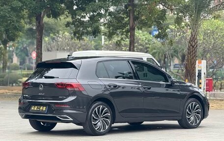 Volkswagen Golf VIII, 2021 год, 1 500 000 рублей, 21 фотография