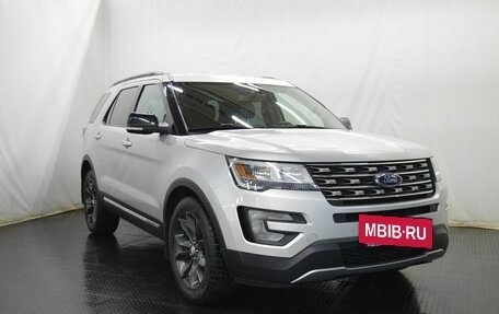 Ford Explorer VI, 2017 год, 2 750 000 рублей, 3 фотография