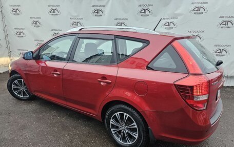 KIA cee'd I рестайлинг, 2010 год, 699 000 рублей, 3 фотография