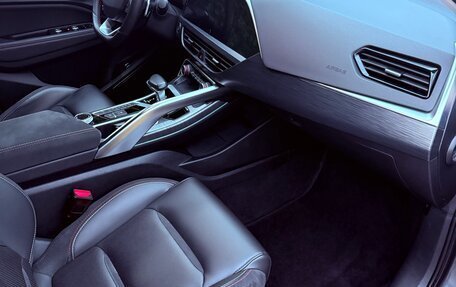 Geely Tugella FY11, 2022 год, 2 950 000 рублей, 9 фотография