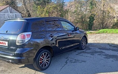 Toyota Matrix, 2005 год, 700 000 рублей, 4 фотография