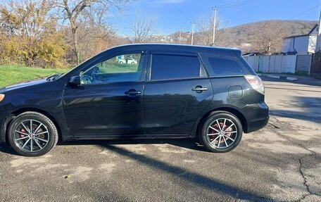 Toyota Matrix, 2005 год, 700 000 рублей, 2 фотография