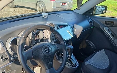 Toyota Matrix, 2005 год, 700 000 рублей, 7 фотография