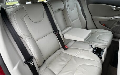 Volvo V40 II рестайлинг, 2013 год, 1 150 000 рублей, 12 фотография