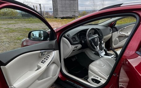 Volvo V40 II рестайлинг, 2013 год, 1 150 000 рублей, 9 фотография