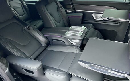 Mercedes-Benz V-Класс, 2025 год, 14 500 000 рублей, 9 фотография