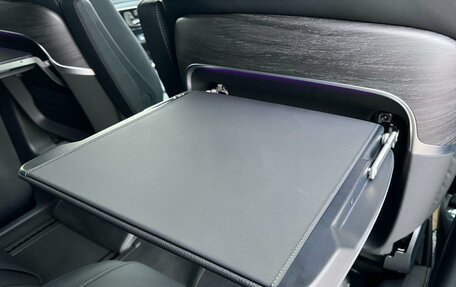 Mercedes-Benz V-Класс, 2025 год, 14 500 000 рублей, 11 фотография